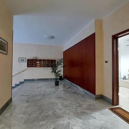 Lovely With Terrace Near The Vatican Appartamento *