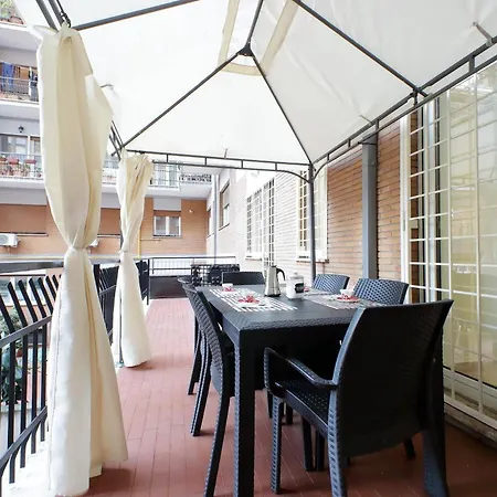 Lovely With Terrace Near The Vatican Roma