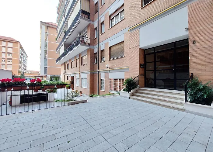 Lovely With Terrace Near The Vatican Apartamento Roma